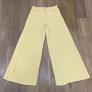 Bershka Yellow Wide-Leg Women Jeans size 4
